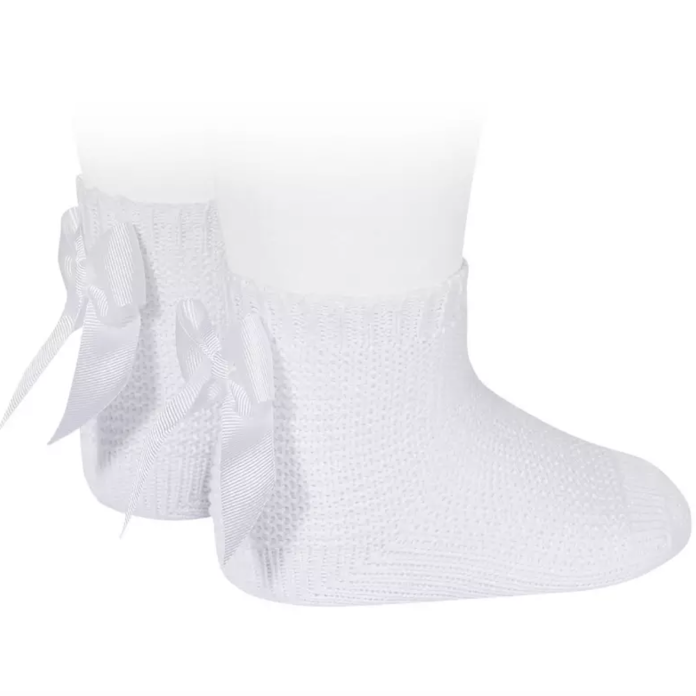 Calcetin Perlé Bebé León