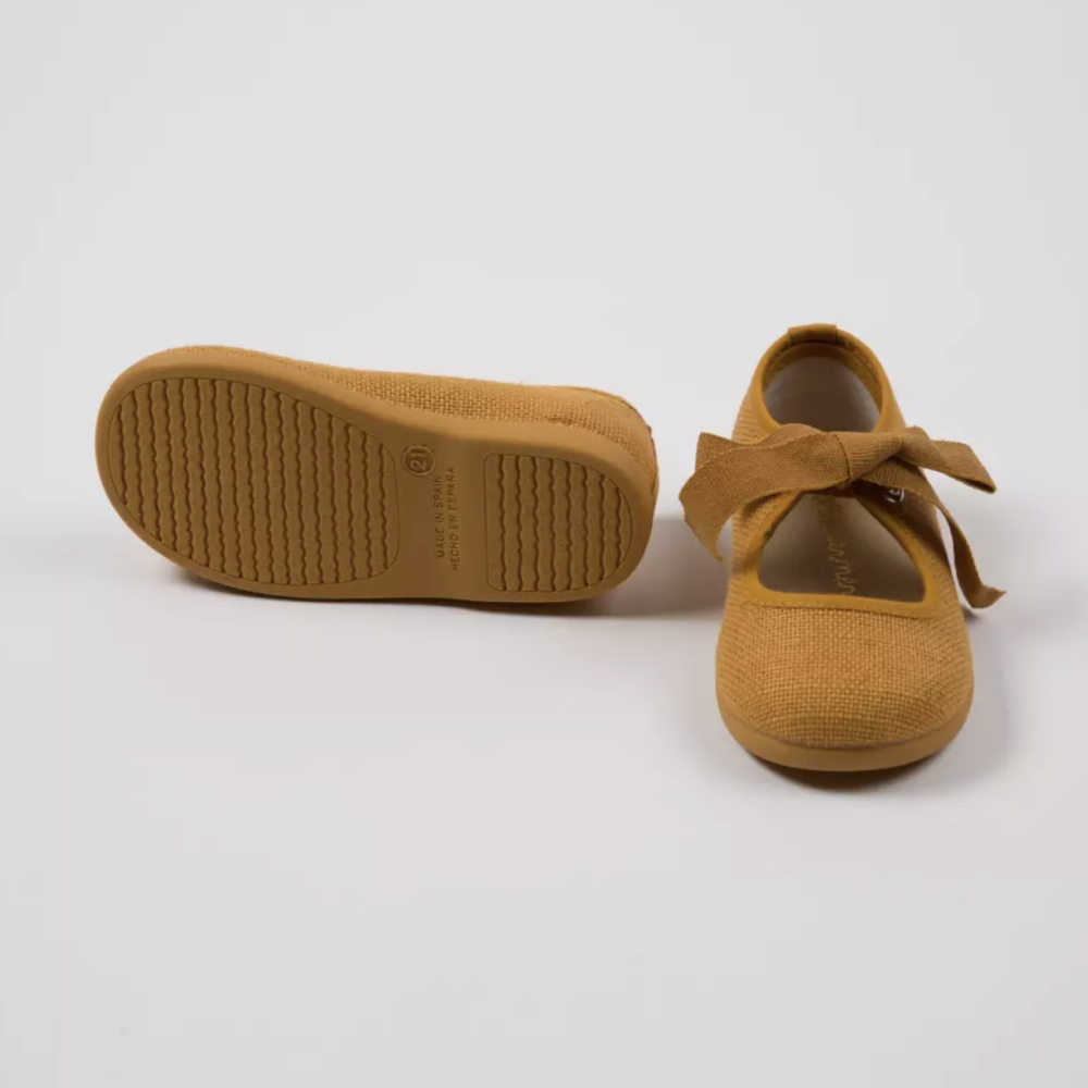 Linen Bow Shoe