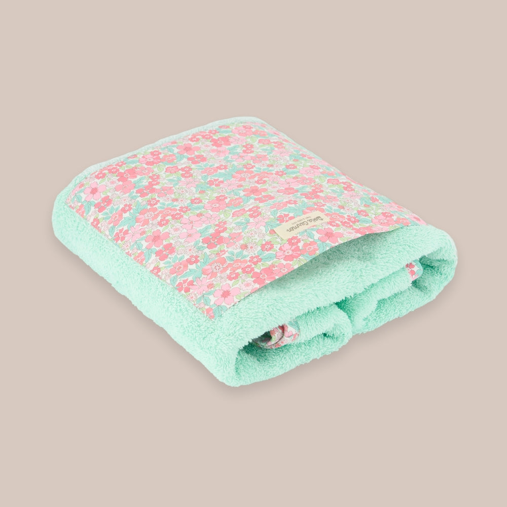 Serviette de bain fleur turquoise
