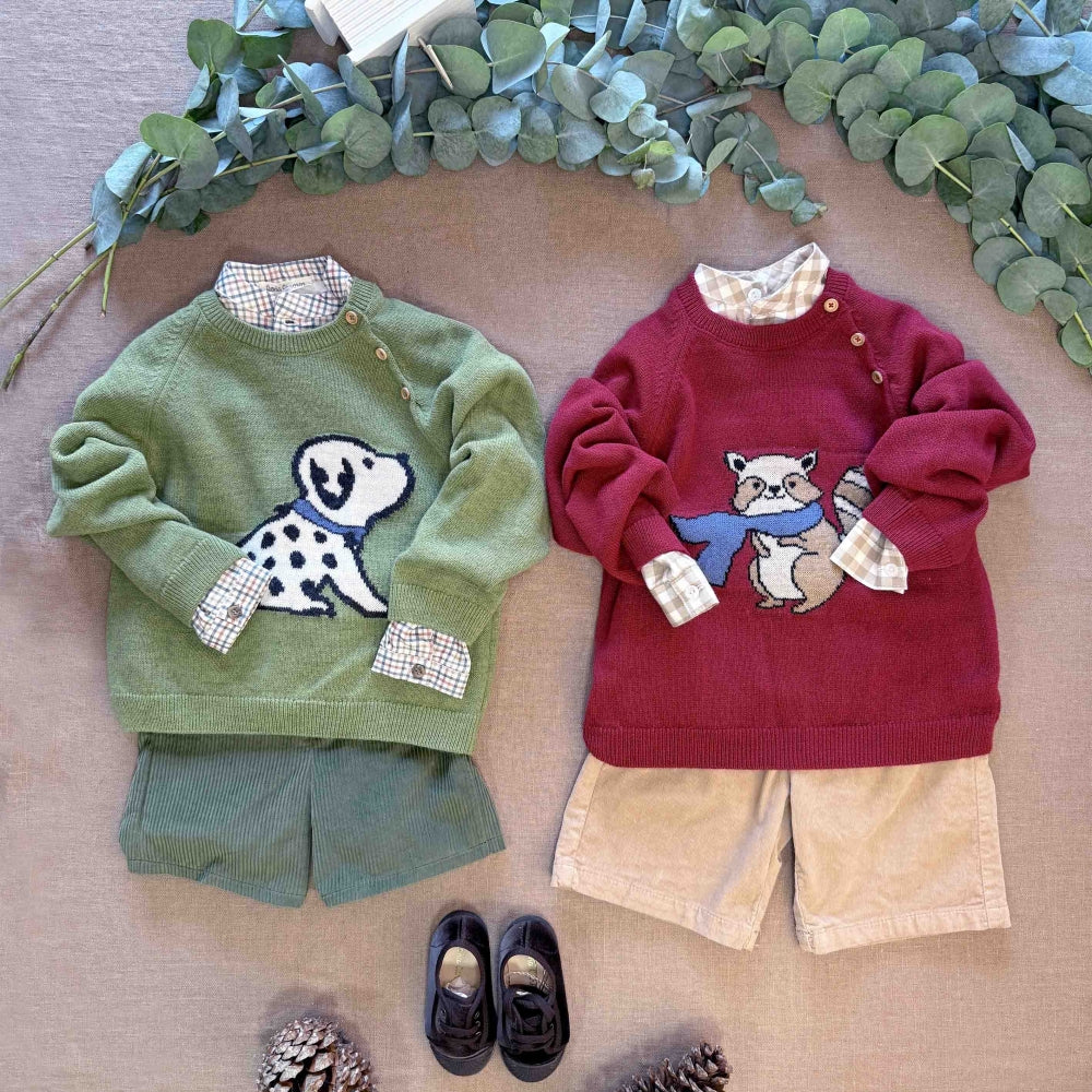 Sweater boy Lana Perrete