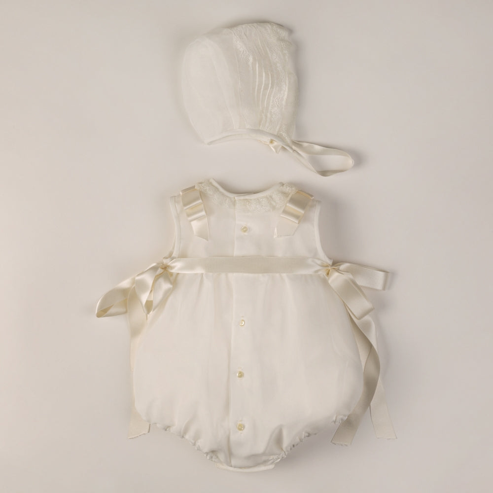 Macaquinho Batismo com Capota Lorzas