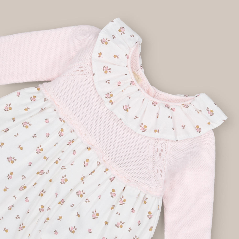 Vestido de bebê com tapa-fralda lava