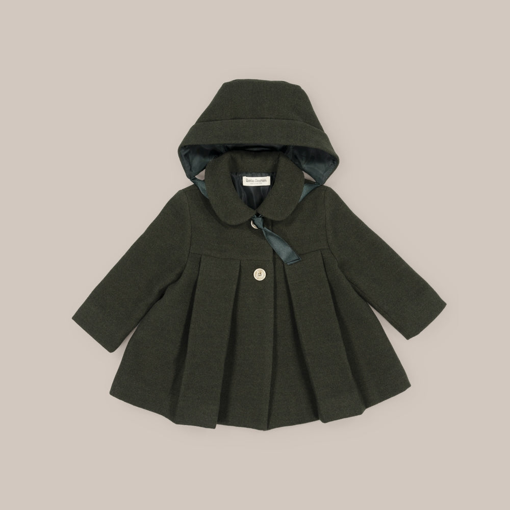 Girl's Cloth Coat With Bonnet Shovel