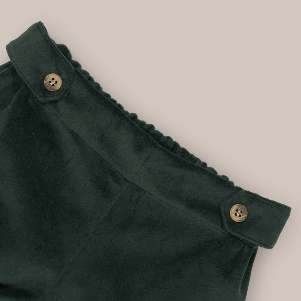 Bloomers boy Holly Velvet