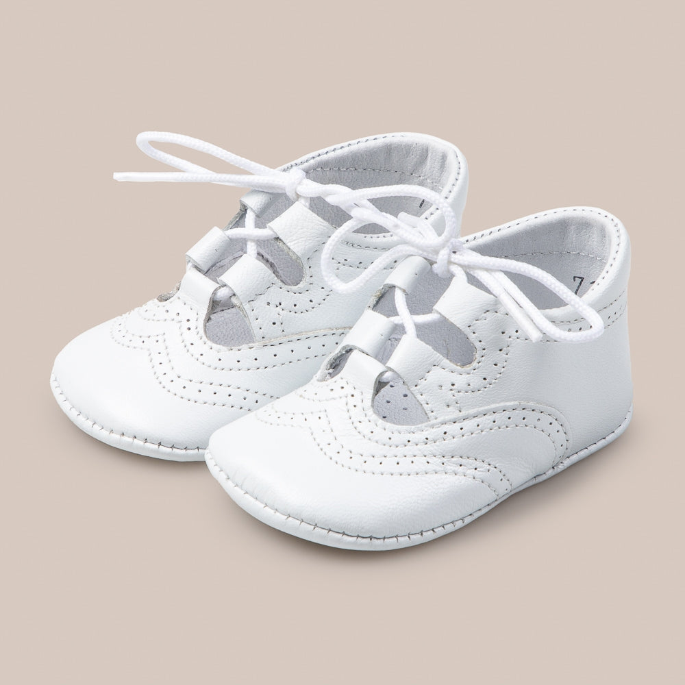 Englischer Babyschuh aus Leder