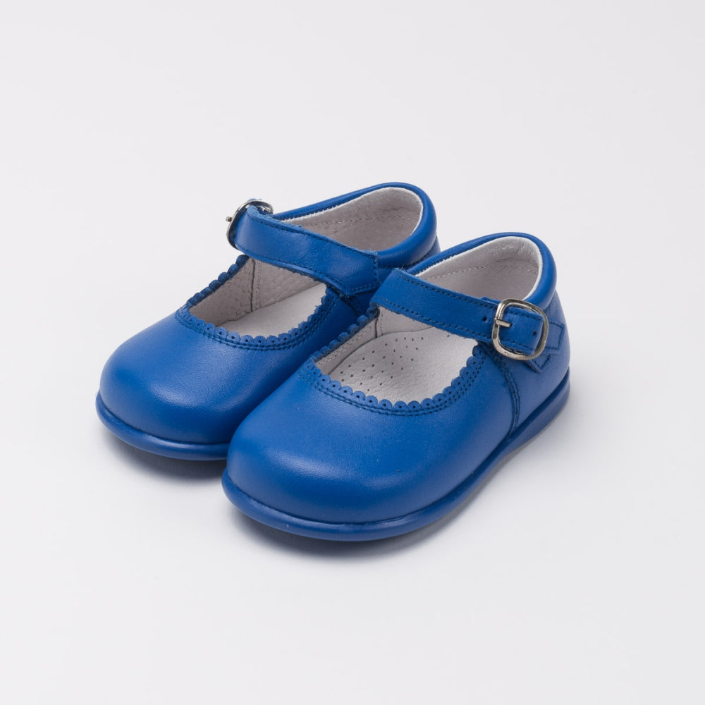 Leather Mary Janes with sole