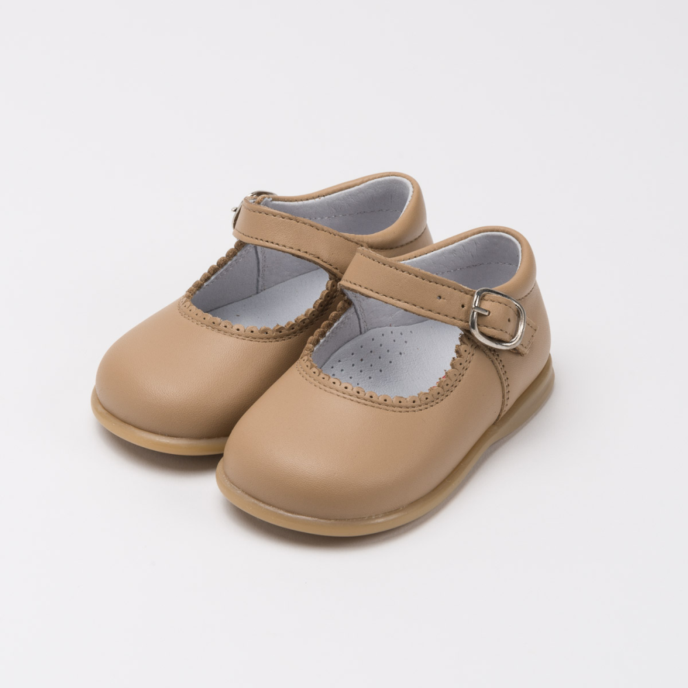 Mary Janes en cuir avec semelle