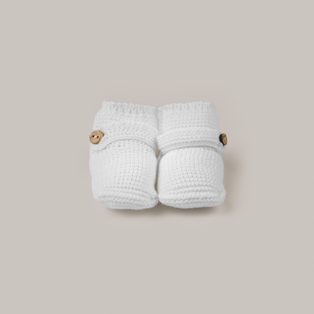 WHITE KNITTED BOOTEES MOCA