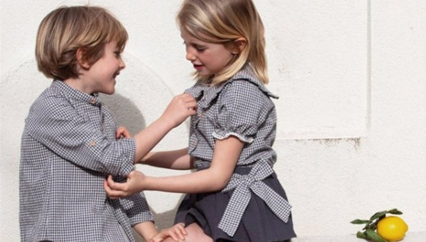 Las prendas esenciales en el armario de Primavera de los niños