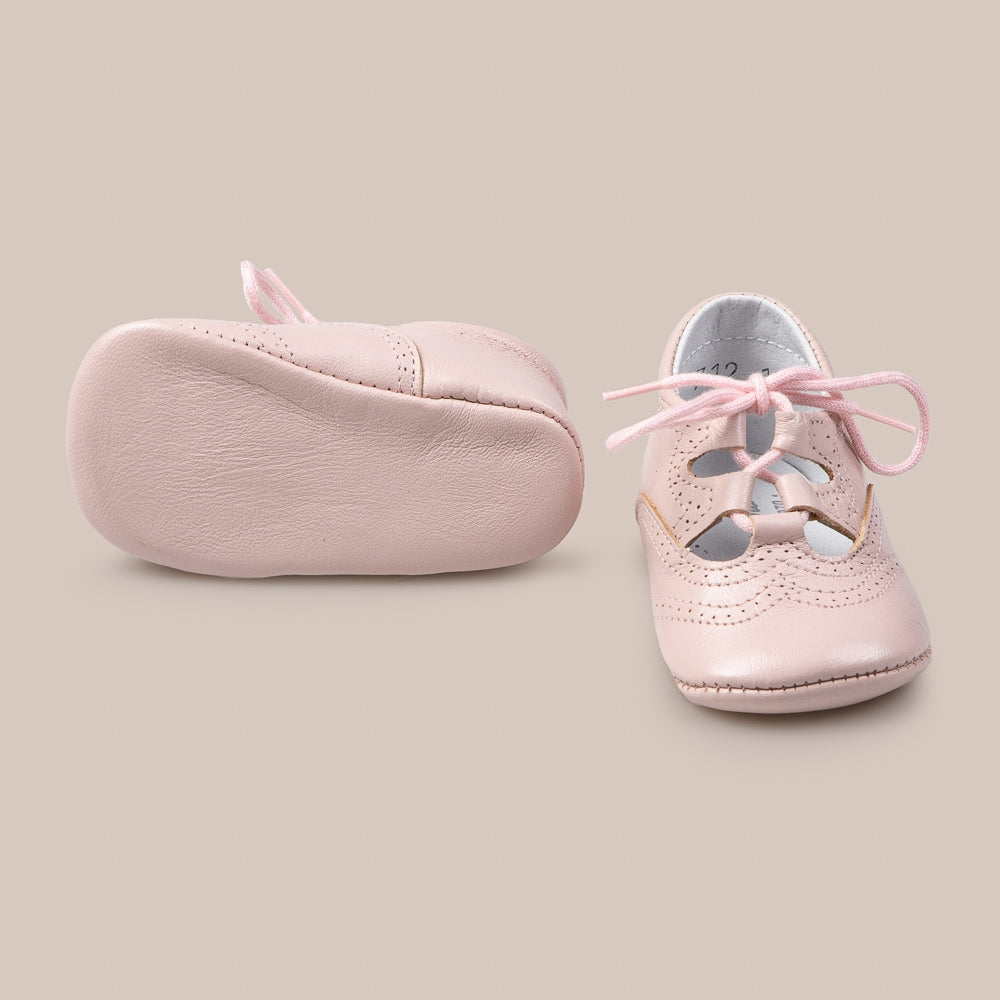Englischer Babyschuh aus Leder