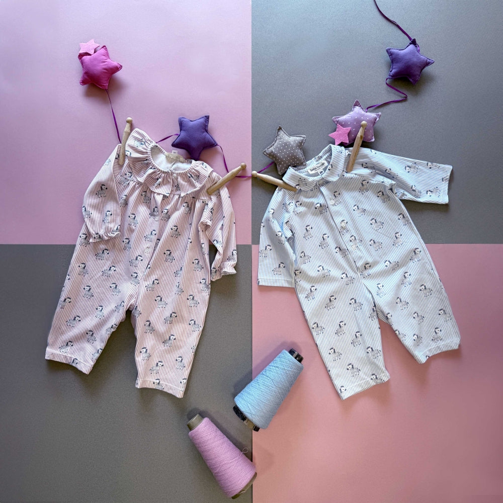 Barboteuse rose en coton zèbre