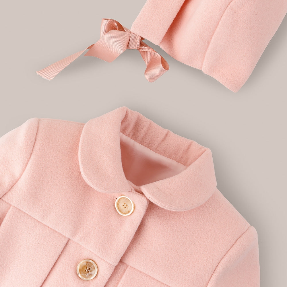 Girl's Cloth Coat With  Bonnet Shovel