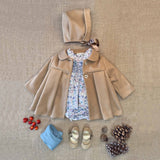 Girl's Cloth Coat With  Bonnet Shovel