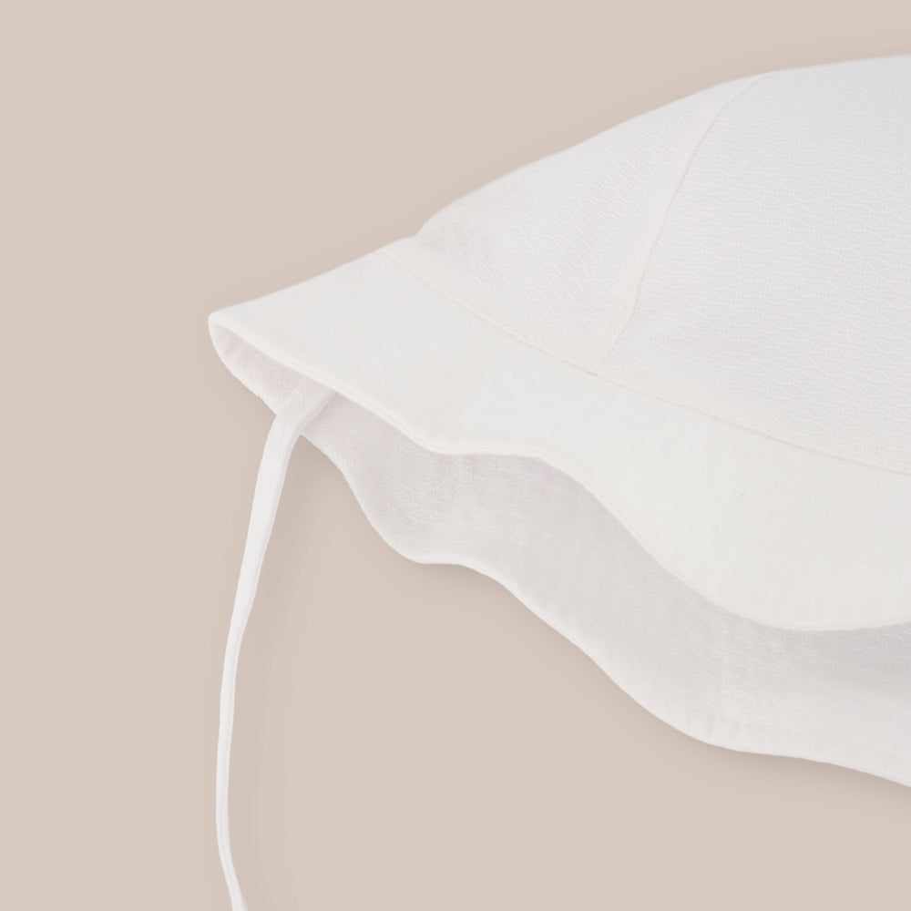 Chapeau en piqué pour garçon