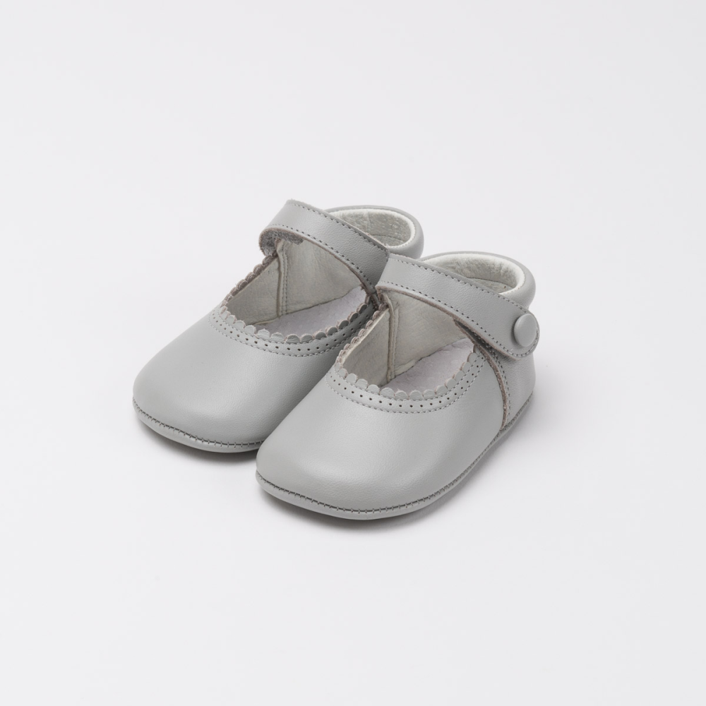 Mercedita Button Without Sole