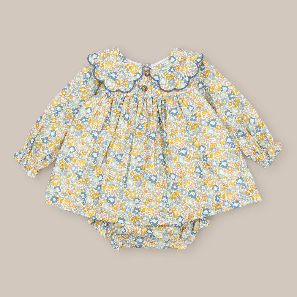 Cou de bébé Jesusin Jade