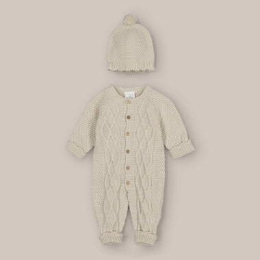 romper Lins with hat