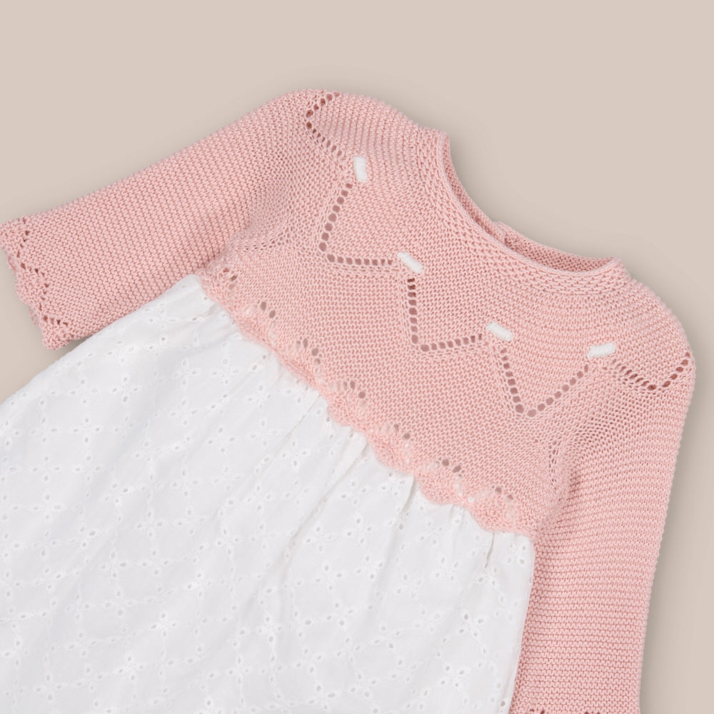 Faldón Bordado Suiza