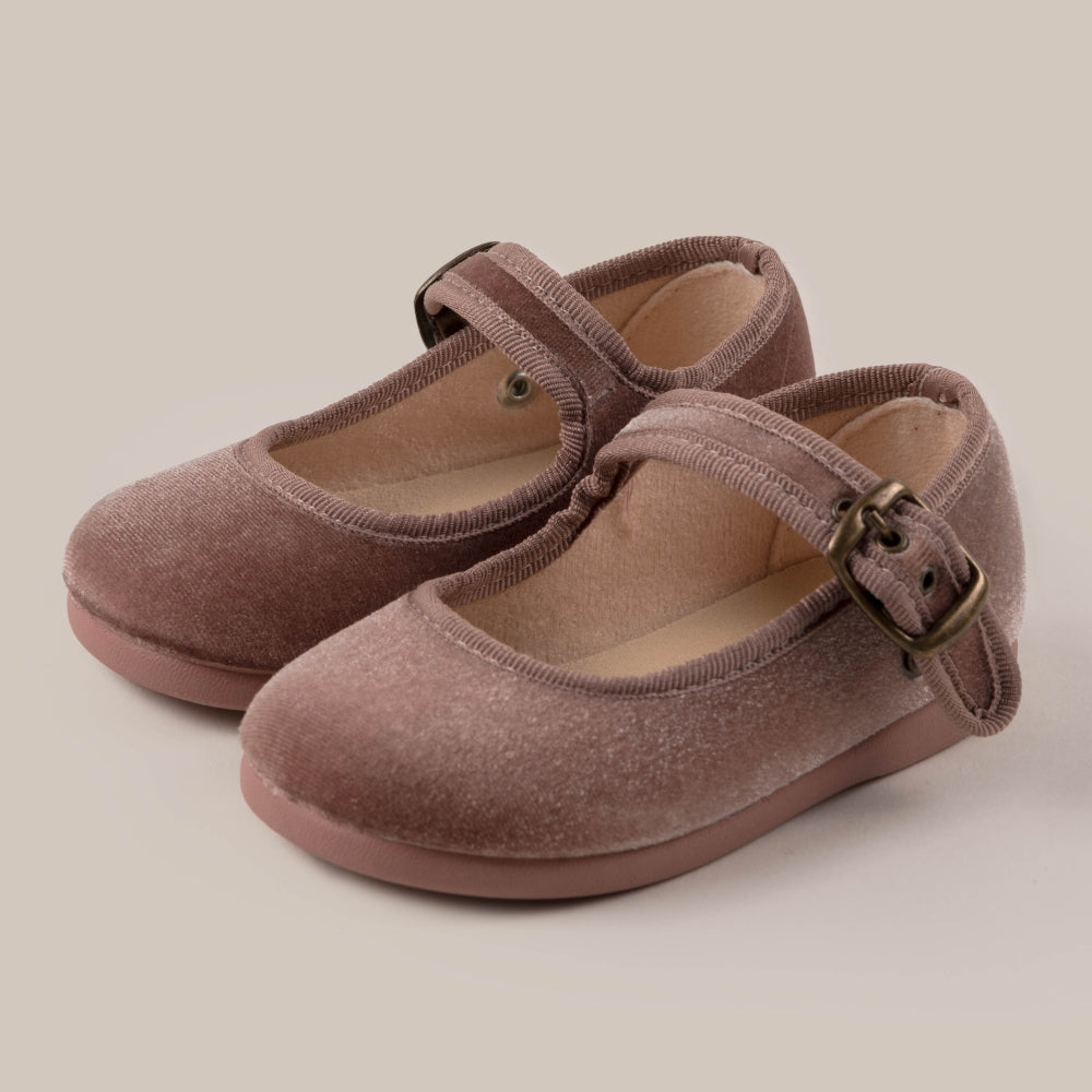 Mercedita Velipelo Buckle