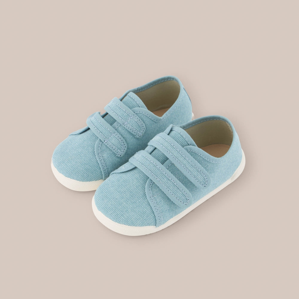 Turnschuhe Barfuß