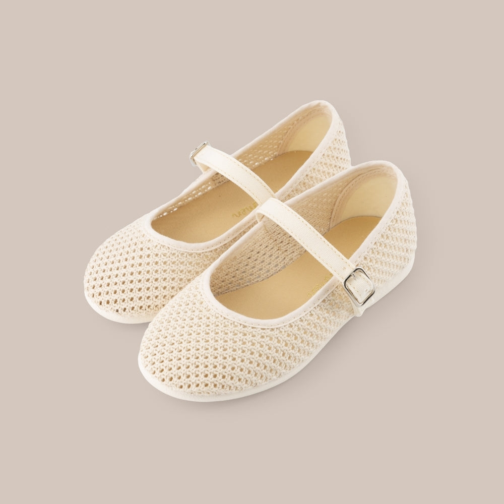 Mercedita Girl Calo