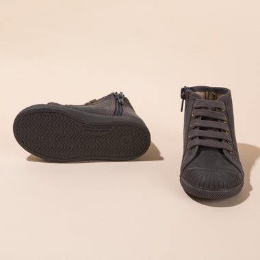 Bota Puntera