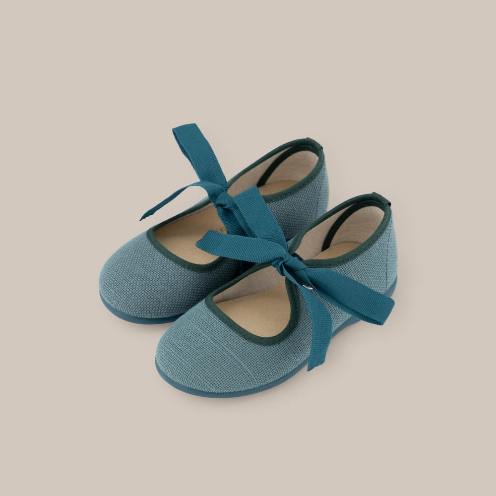 Linen Bow Shoe
