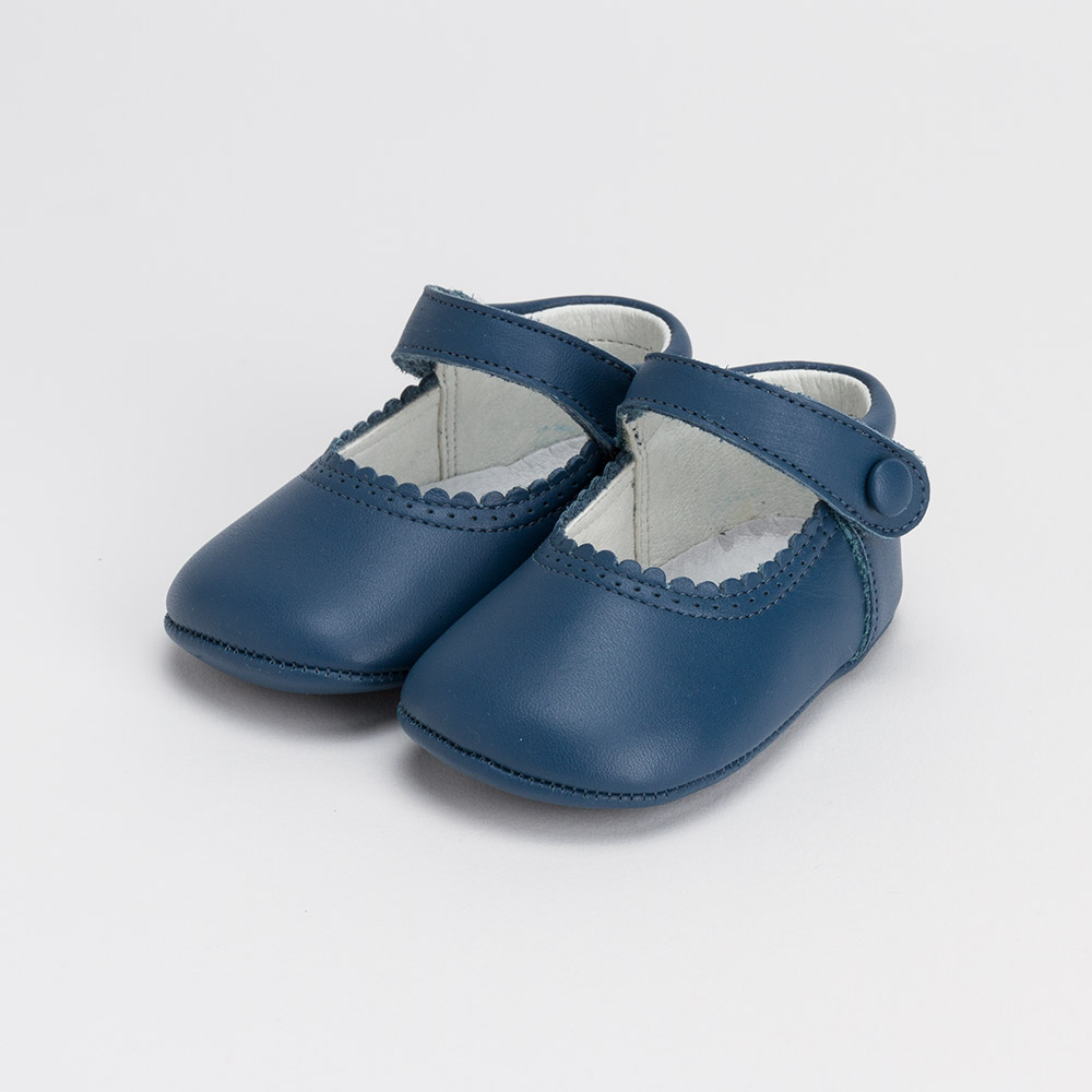 Mercedita Button Without Sole