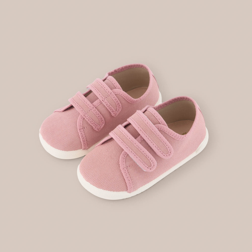 Turnschuhe Barfuß