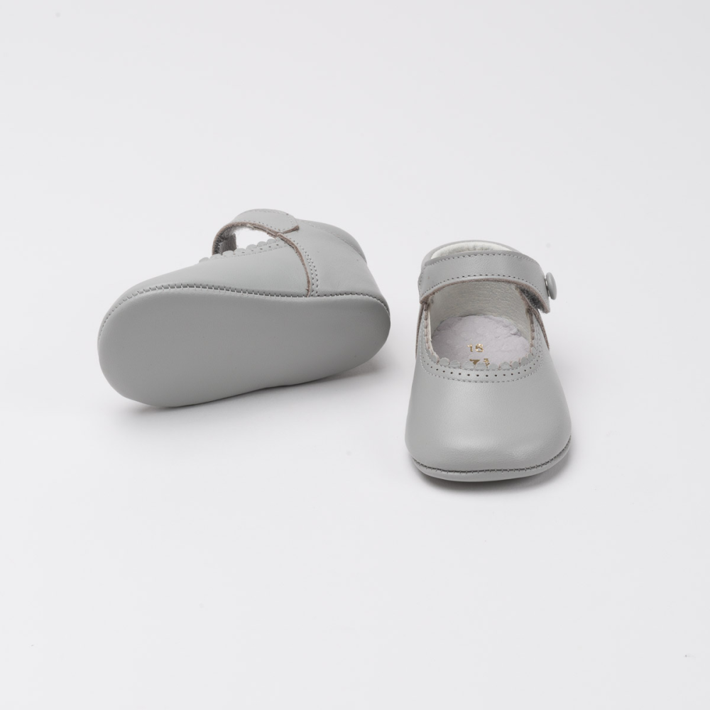 Mercedita Button Without Sole