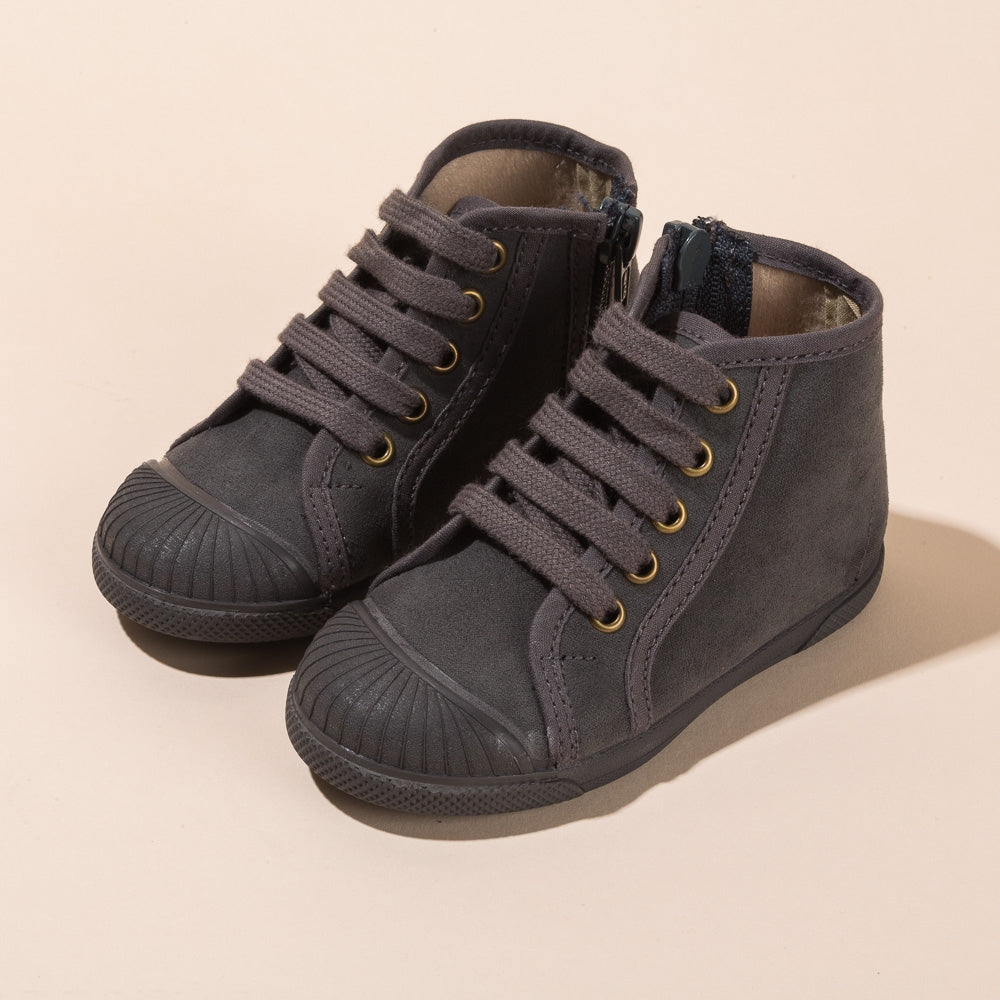 Bota Puntera