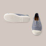 Rubber tip canvas shoe