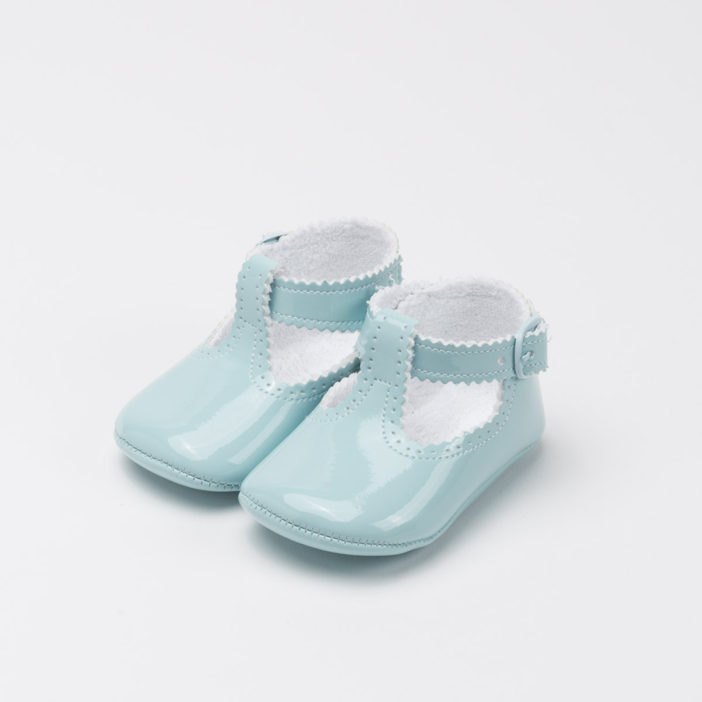 patent leather pepitos