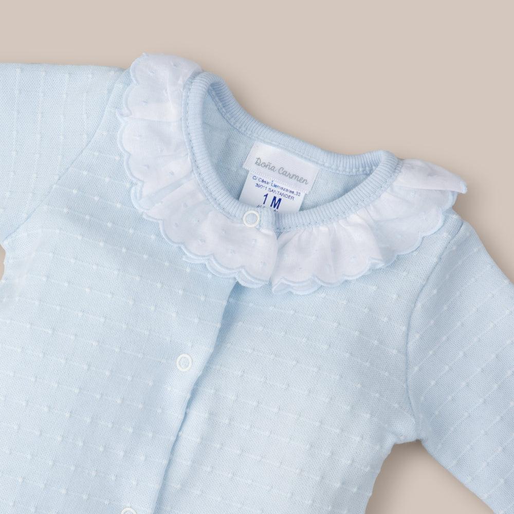 Geknoteter Baby-Pyjama